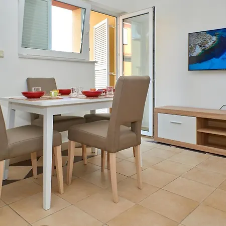 Cittanova Boutique Con Piscina Lägenhet