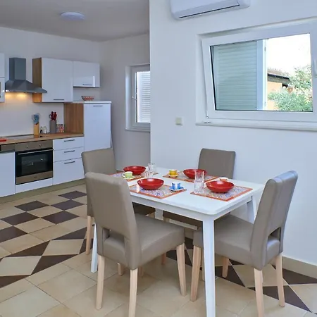 Cittanova Boutique Con Piscina Lägenhet