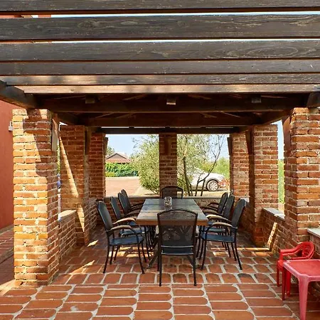 Cittanova Boutique Con Piscina Novigrad (Istria)